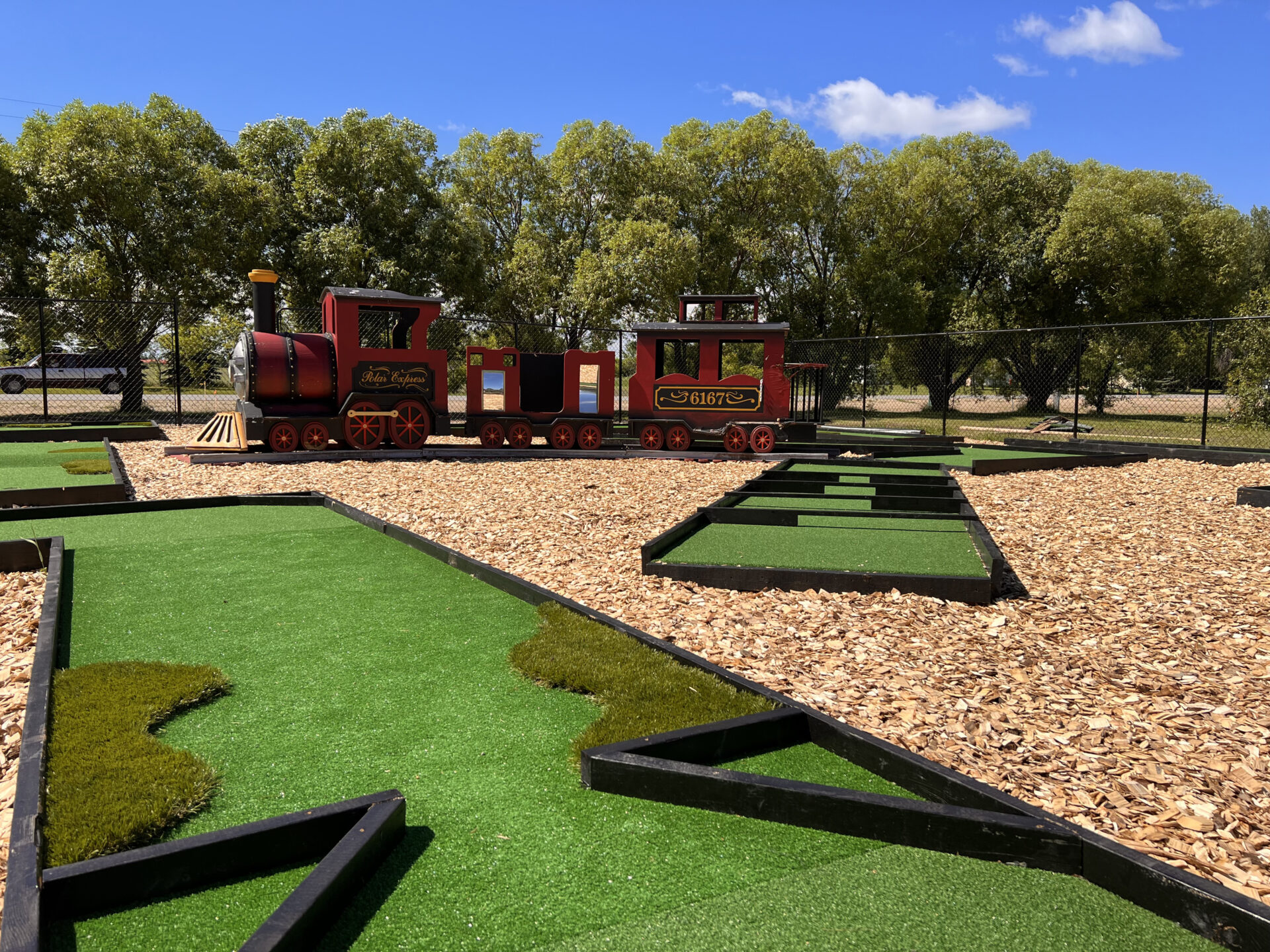 Mini Golf Close to Winnipeg